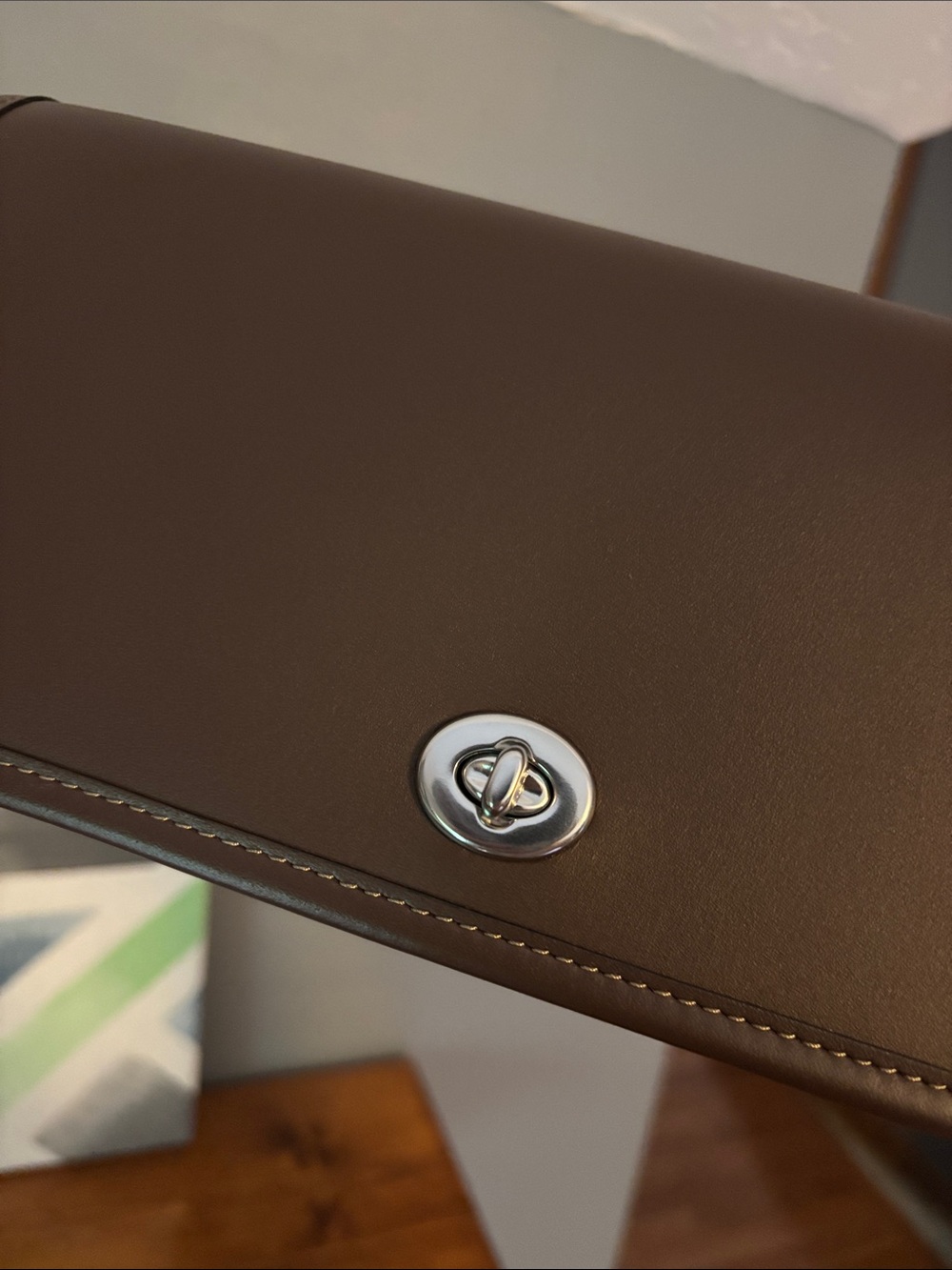 NWT Coach Dinky Bag in Maple - Picture 5 of 9
